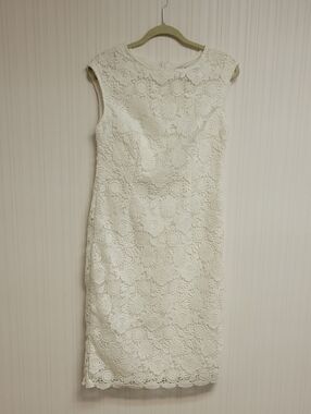 Ivy + Blu White Lace Sheath Dress Sz 4. Brunch Bridal Shower Rehearsal Summer